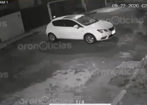 En asalto amagan con arma larga a vecina de Valle Dorado