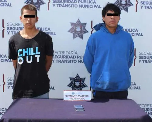 Detienen a dos sujetos que asaltaron a adolescentes en Amalucan