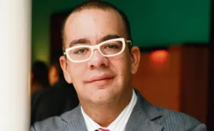 Defensa del Horroroso Intelectual que Agravió a Juan Gabriel y al Pueblo Mexicano