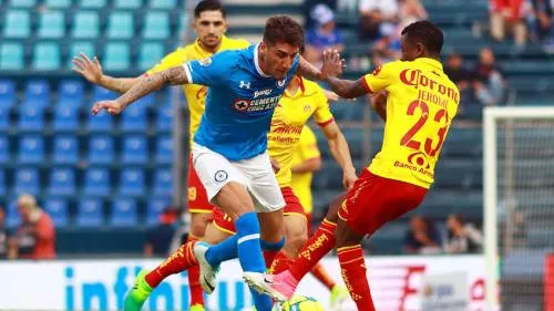 Cruz Azul deja ir la victoria ante Morelia