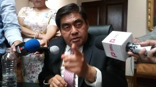 De confirmarse complot contra gobierno, se actuará conforme a la ley: Barbosa