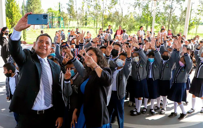 edmundo-tlatehui-ceremonia-civica-san-francisco-cacalotepec