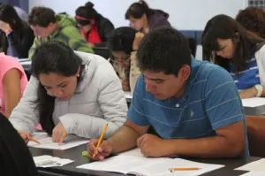 Con seis nuevas carreras incrementa BUAP oferta educativa: Esparza Ortiz