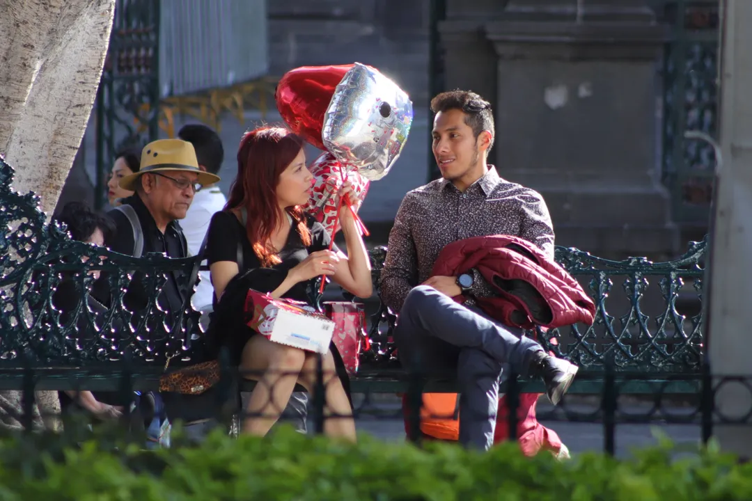 Gobernador exhorta a las parejas “no darle vuelo a la hilacha” este 14 de febrero