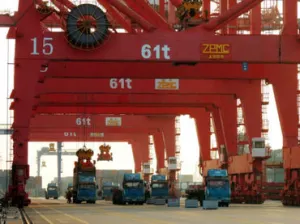 El FMI revisa a la baja previsión del crecimiento global en 2016, a 3.4%