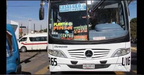 Atracan a usuarios de la ruta 65
