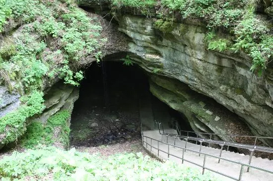 Cae hombre de 75 años en caverna de Coxcatlán