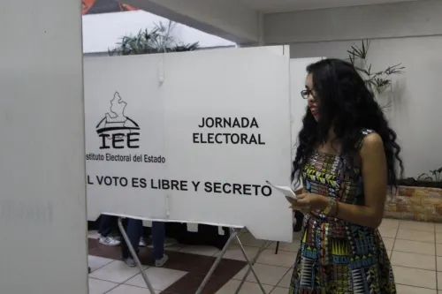 Pide Barbosa un comportamiento apegado a la ley en el proceso electoral 