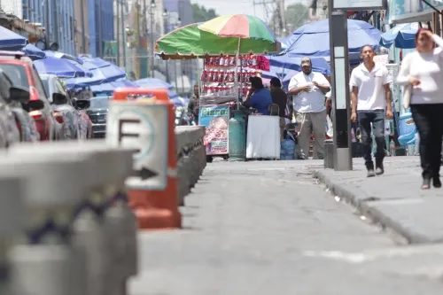 Acumulan ambulantes 25 denuncias; hay grupos de choque