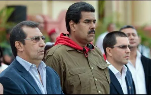 naceptable, reunión de militares de EU y rebeldes: Venezuela