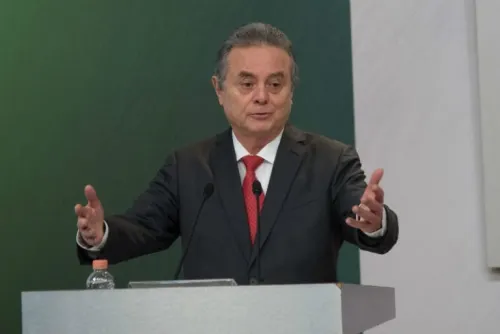 Ex secretario de energía, Joaquín Coldwell, reitera solicitud de comparecer ante la FGR