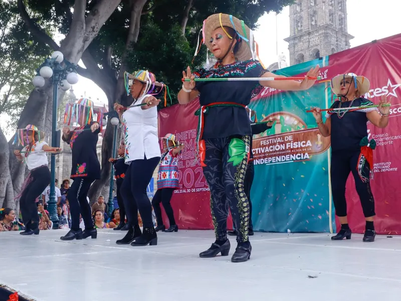 Encabeza Pepe Chedraui activación física masiva por Fiestas Patrias 2025
