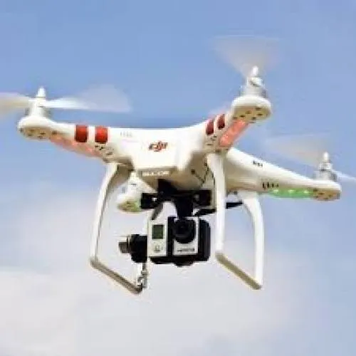 Dron choca con un avión de pasajeros en Canadá