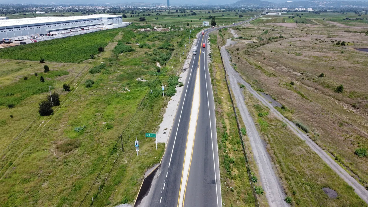 Obra carretera en Huejotzingo