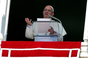 El Papa promete visitar zonas afectadas por terremoto en Italia