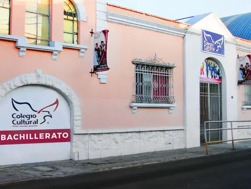 Instituciones privadas de Puebla tuvieron una deserción del 40%