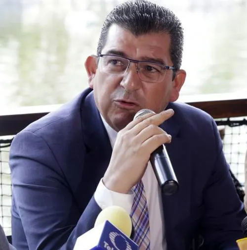 Coparmex sería la opción si se quiere formar un sindicato de choferes de UBER