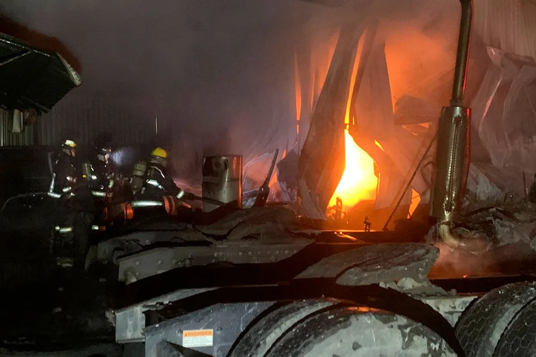 Incendio Taller Mecanico La Cienega