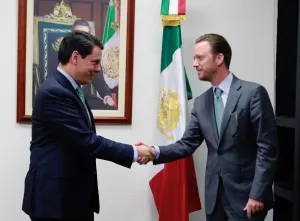 Se reúne alcalde de Puebla con director de la CFE
