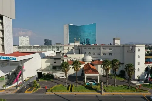 Entre 30 y 40 hoteles, abiertos en Puebla; no podían resistir la crisis