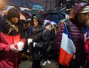 Emite SRE alerta de viaje a Francia para connacionales