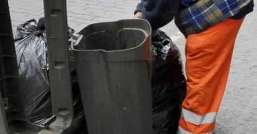 Abandonan feto en bote de basura en pleno Centro Histórico