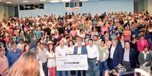 Entrega SEDESOL un millón 513 mil 500 pesos en beneficio de 609 artesanos poblanos