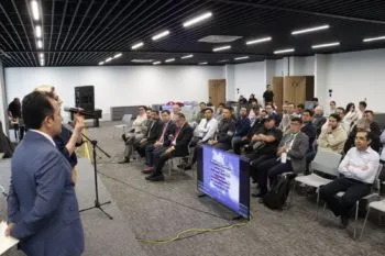 Celebra Congreso de Puebla el Día del Padre; reconoce la entrega de trabajadores