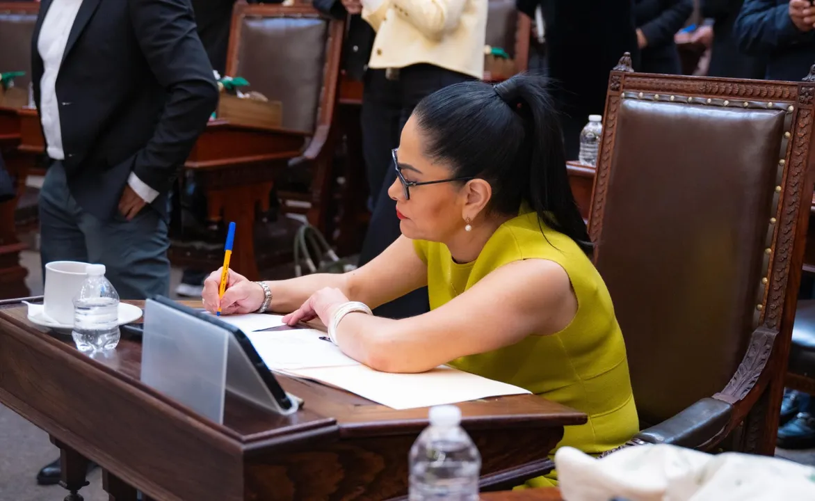 Fedrha Suriano Corrales, representante legislativa del partido Movimiento Ciudadano