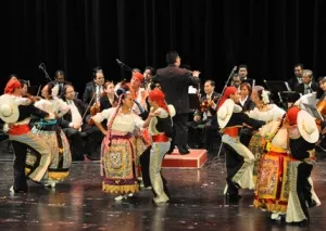 El Ballet Folklórico BUAP CCU festeja 50 años