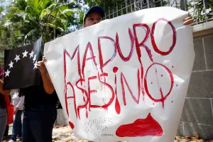 Venezuela explota contra Maduro por muerte de menor