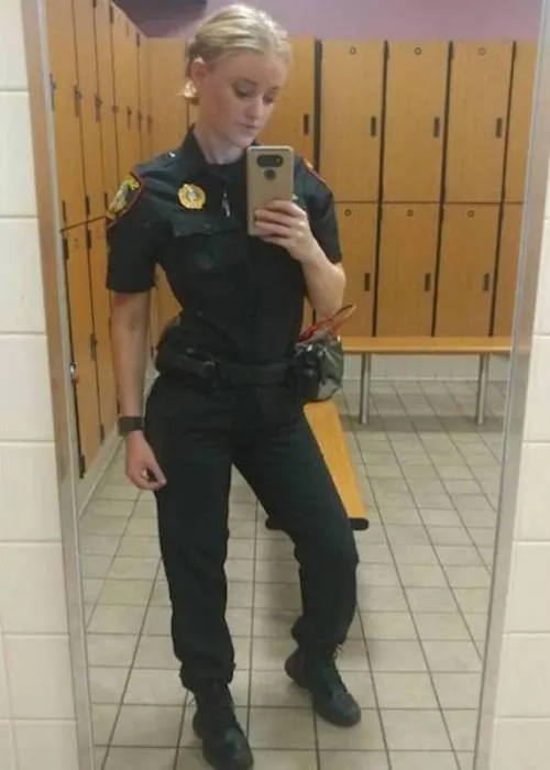 Conoce a Haley Drew la sexy policía que tiene a todos enloquecidos