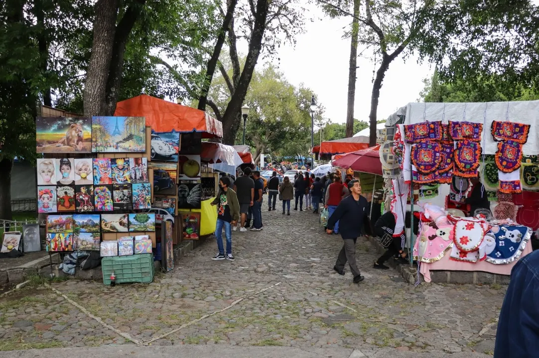 Artesanos Reciben Permisos De Venta En El Municipio De Puebla