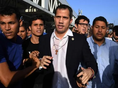 Pompeo responsabiliza a Maduro de la vida de Guaidó