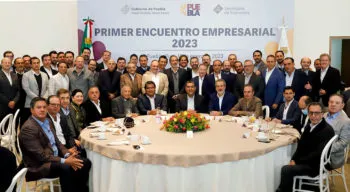 Gobernador de Puebla fortalece los lazos con empresarios