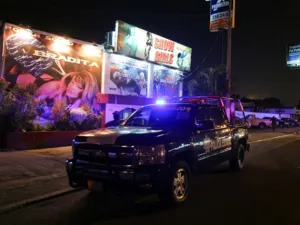 Mediante operativo PGJ rescata a mujeres explotadas sexualmente en Acatlán