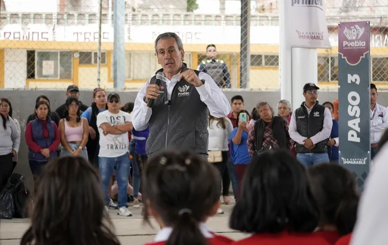 pepe-chedraui-techado-escolar-primaria-julian-hinojosa