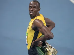 Usain Bolt pierde medalla por descalificación de relevo