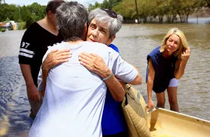 Ascienden a 11 los muertos en Luisiana por inundaciones