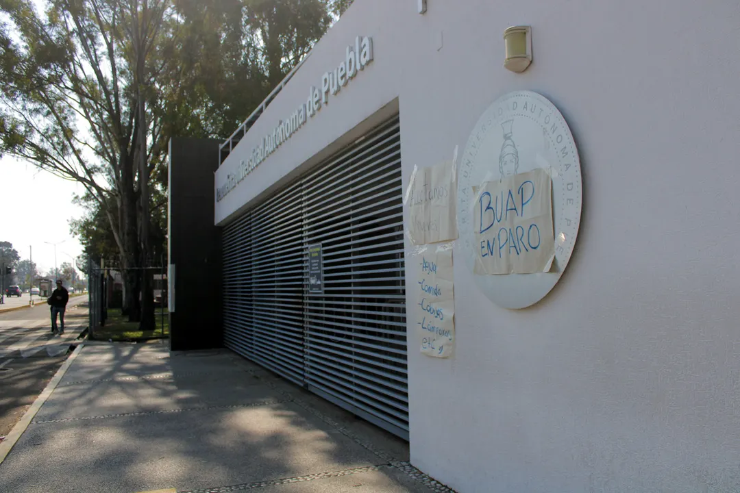 Toma De Cu Buap Paro Estudiantil