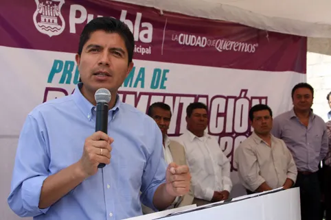 Eduardo Rivera advierte que no descalificará a Huepa