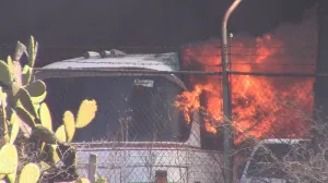 Incendio consume 126 vehículos en pensión municipal de Aguascalientes