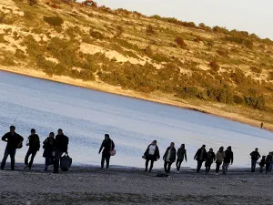 Al menos 18 muertos en naufragio de refugiados en Turquía