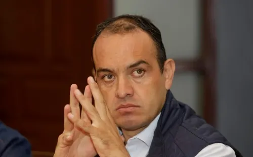 Habría desviado 70 millones de pesos Martínez Carreño, informa el regidor Roberto Esponda