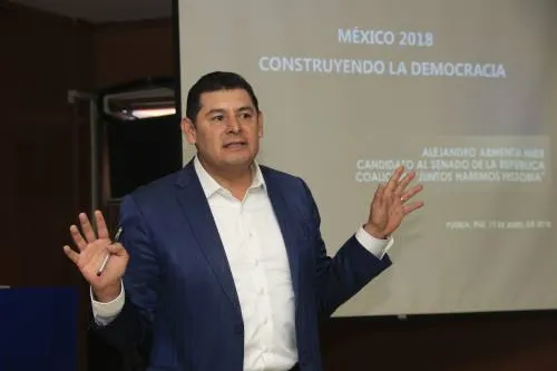 Armenta pide no politizar entrega de recurso a damnificados