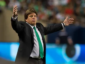 Herrera se queja de ?marranada? de Bosnia