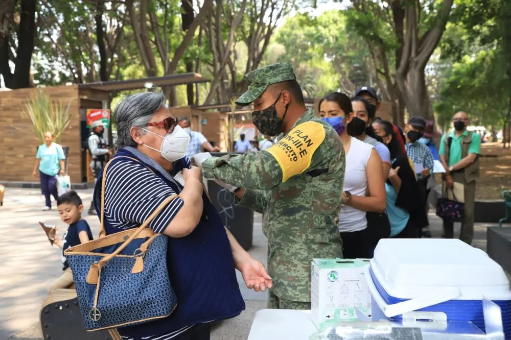 Vacunación Paseo Bravo
