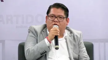 Ciberasedio nos permite atender alto porcentaje de denuncias de víctimas, señala representante de Policía Cibernética en foro