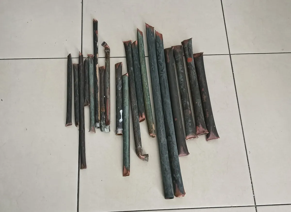 Policía de Cuautlancingo detiene a presunto ladrón tras robar en colegio y domicilio en Sanctorum