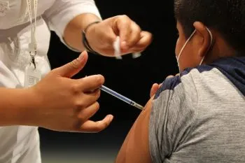Valle de Tehuacán tendrá 70 mil dosis pediátricas contra la COVID-19: Salud